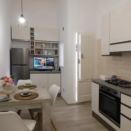 Dimora Camicia 84 Apartman