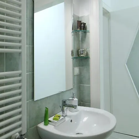 Dimora Camicia 84 Apartman